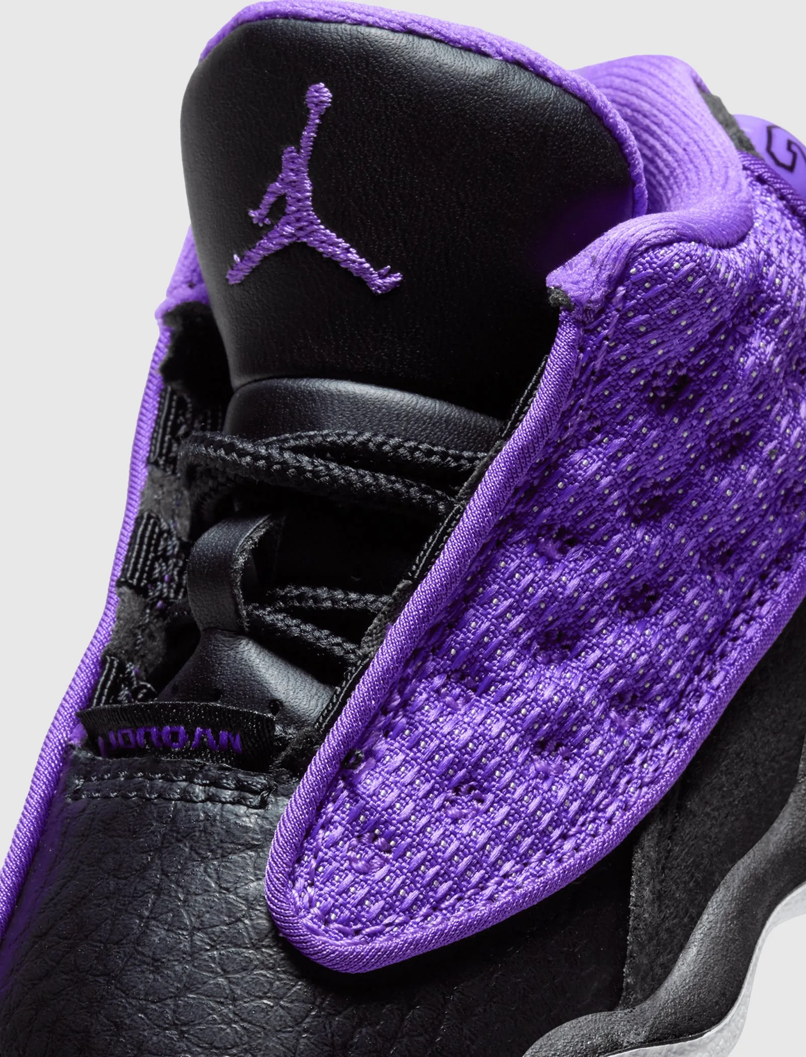 AIR JORDAN 13 RETRO "PURPLE VENOM" TD