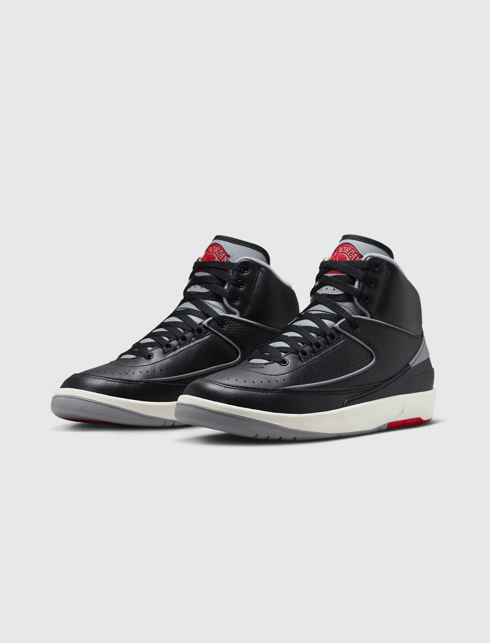 AIR JORDAN 2 RETRO "BLACK CEMENT"