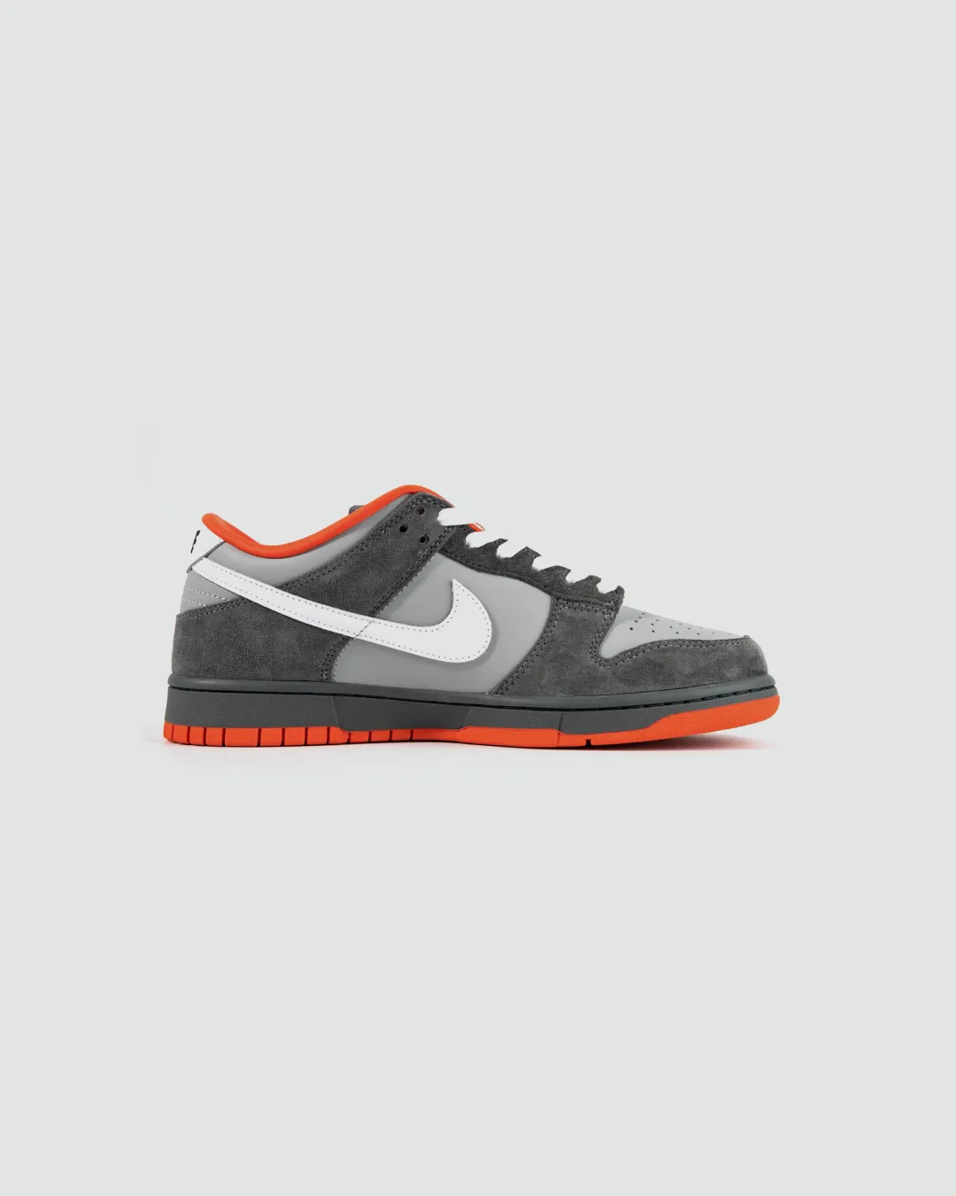 Jeff Staple x  Nike Dunk Low Pro SB 'Pigeon'