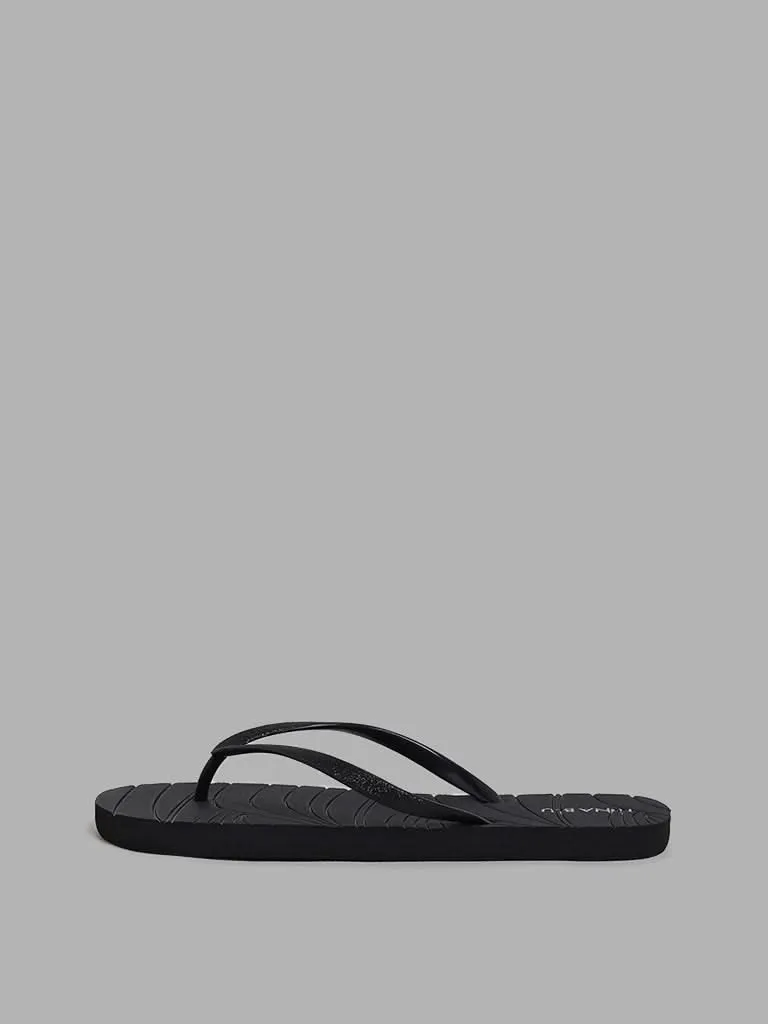 LUNA BLU Black Embossed Footbed Shimmer Strap Flip Flop