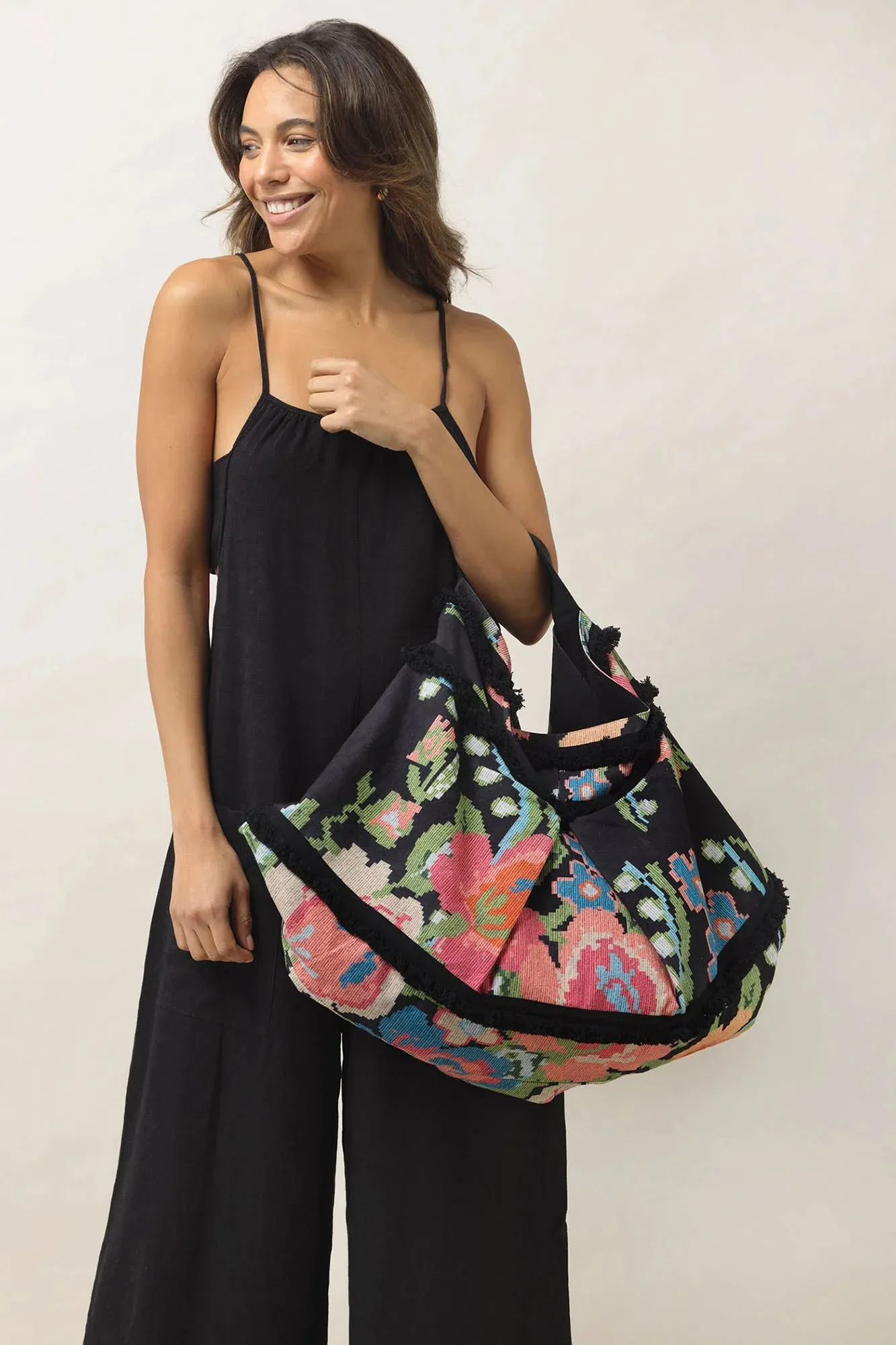 One Hundred Stars Slouch Bag in Woven Flower Black