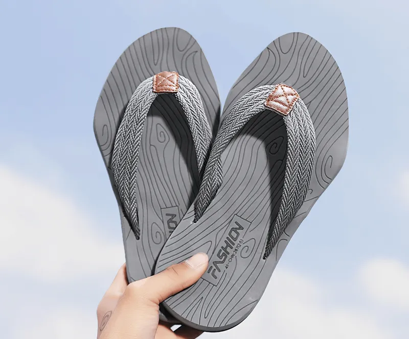 Outdoor Non-slip Slide Thicken Beach Flip Flops for Men - SF0990