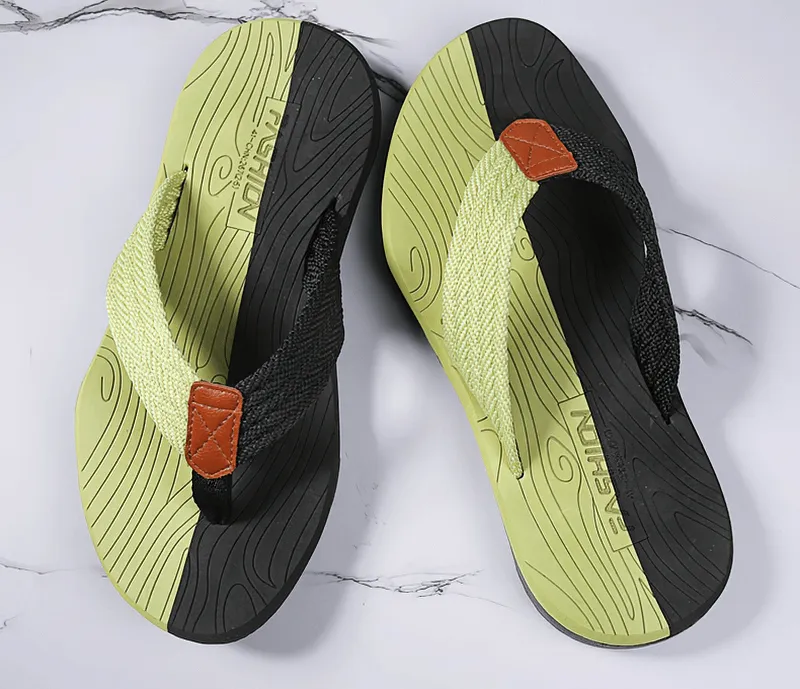 Outdoor Non-slip Slide Thicken Beach Flip Flops for Men - SF0990